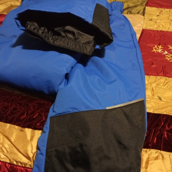 SWISS TECH - Picture 3 of 5